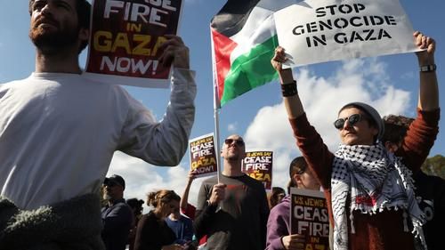 Акция против геноцида в Газе, организованная Jewish Voice for Peace, 2023 год